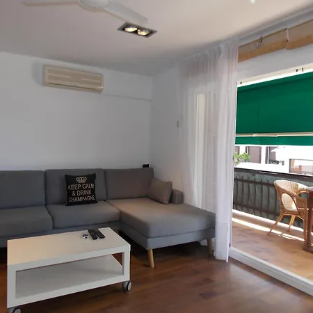 Romani Apartamento *